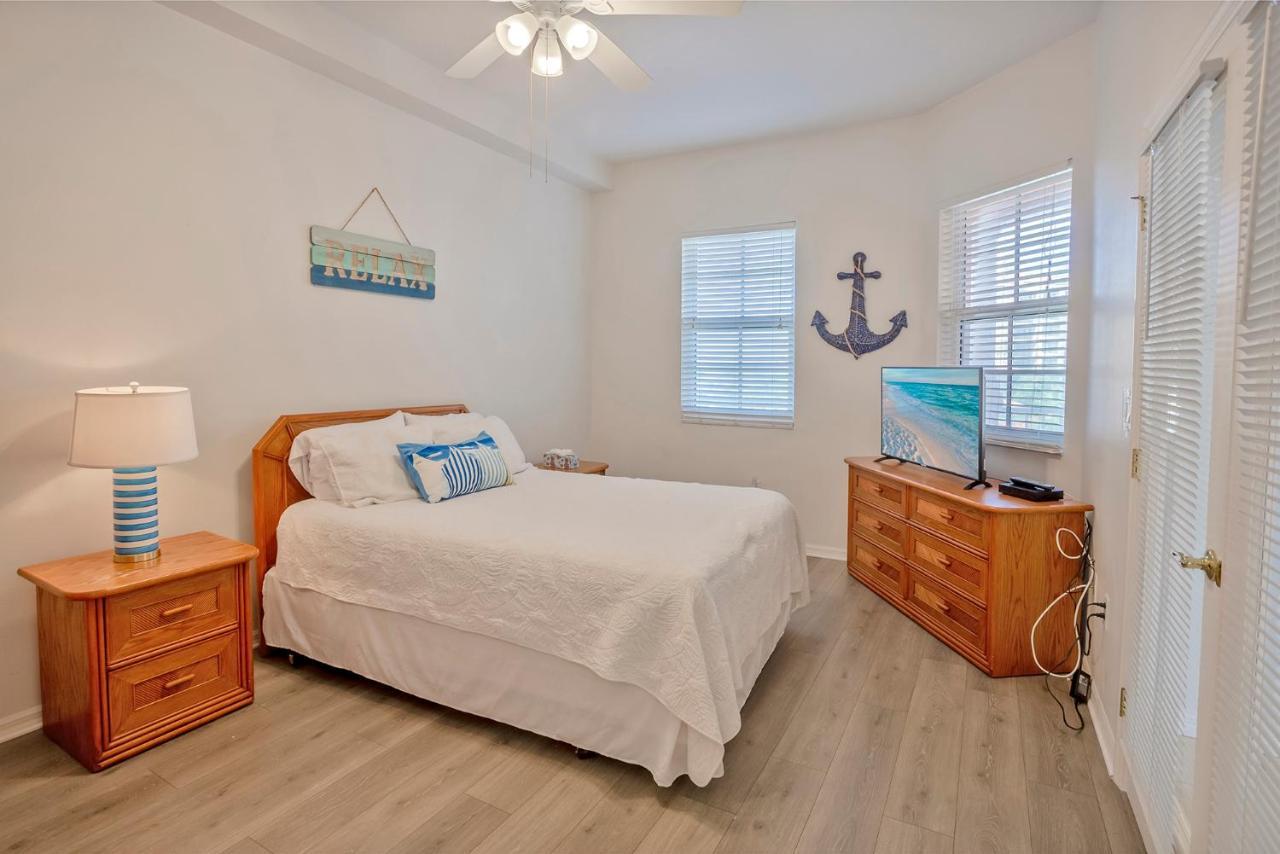 Beautiful Waterfront 3 Bedroom Condo, Located In The Heart Of Clearwater Beach Exteriör bild